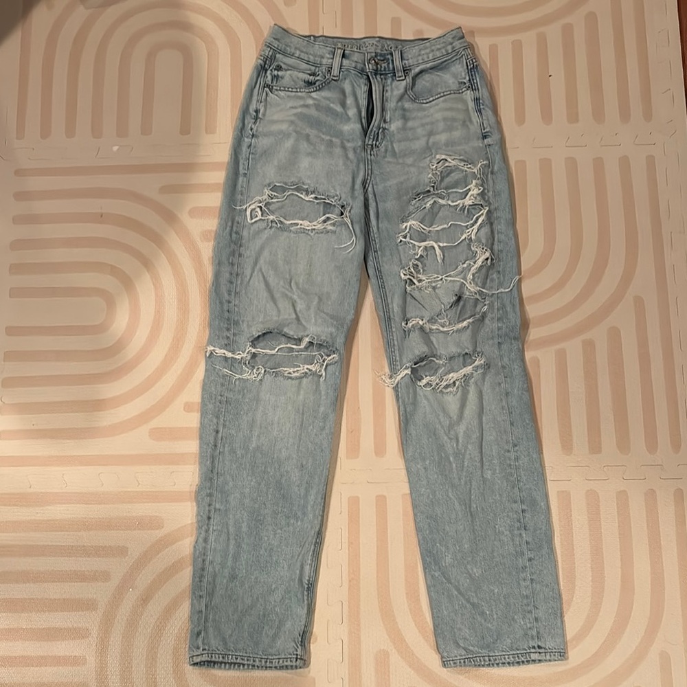 American eagle stretch mom jean